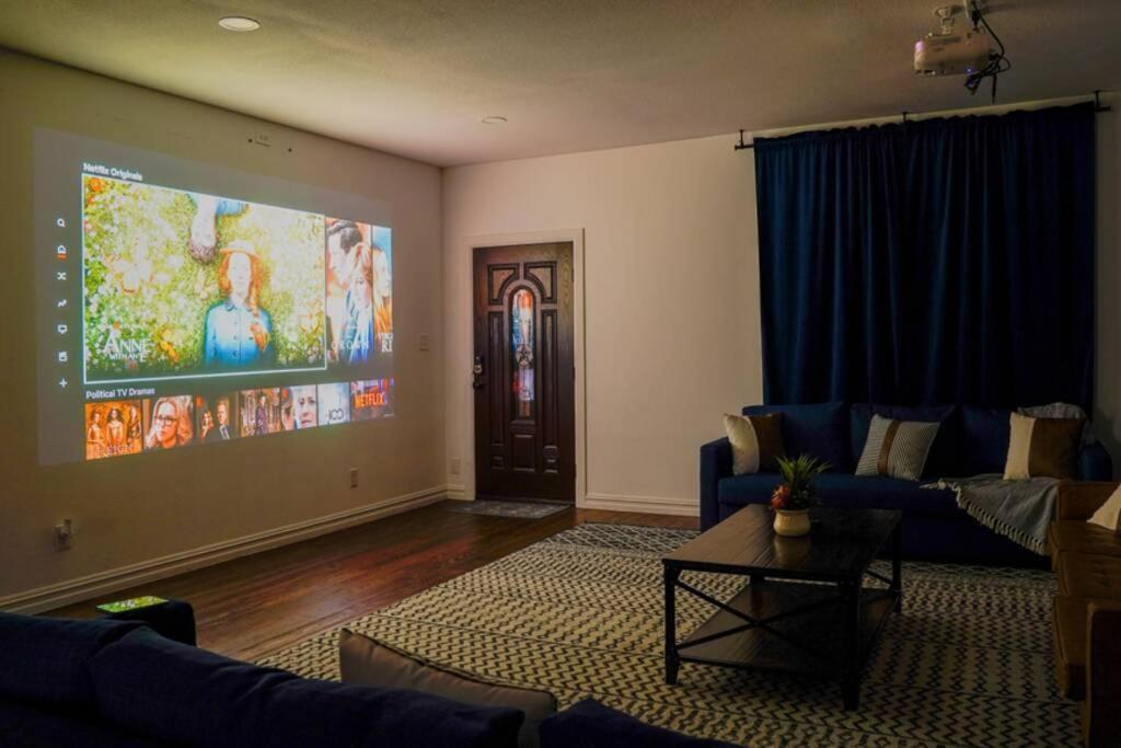 Dallas 4Br Large Yard W Hot Tub , Fire Pit And Basketball Hoop Екстер'єр фото